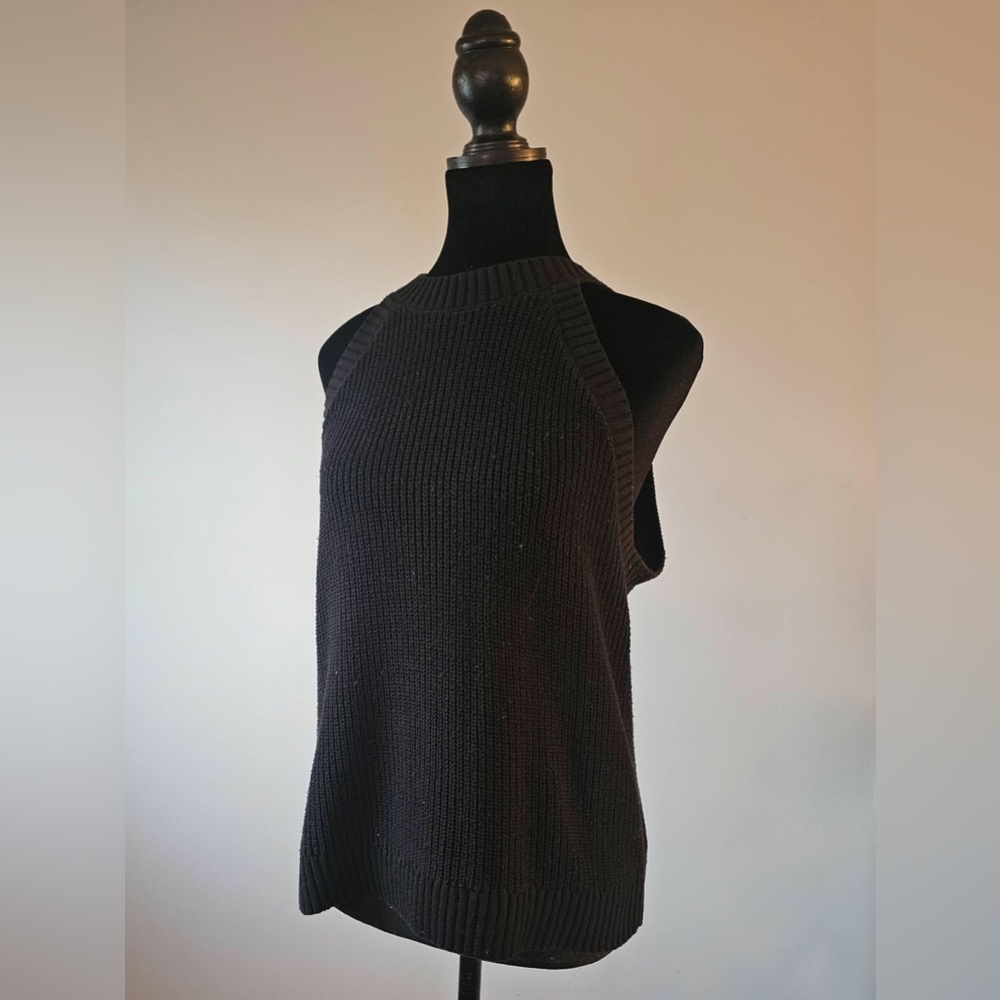 Old Navy halter neck sleeveless sweater